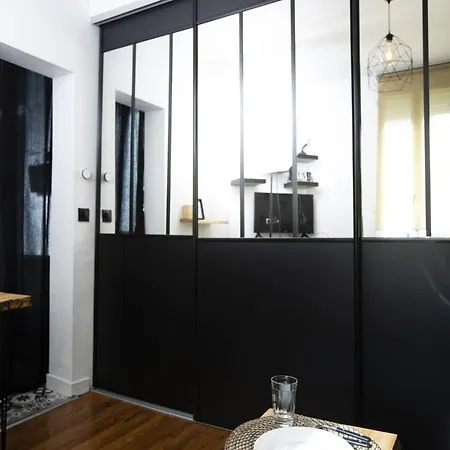 Confortable A Ferrand 25 M² Proche Centre Apartment