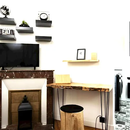 Confortable A Ferrand 25 M² Proche Centre 아파트 *
